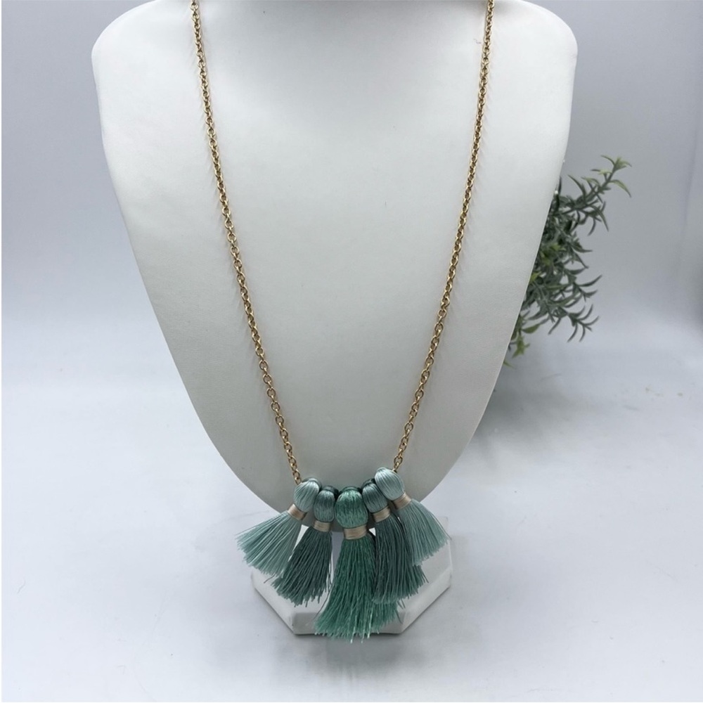 NEW Miss Ivy Pearl Five Tassel Gold Necklace